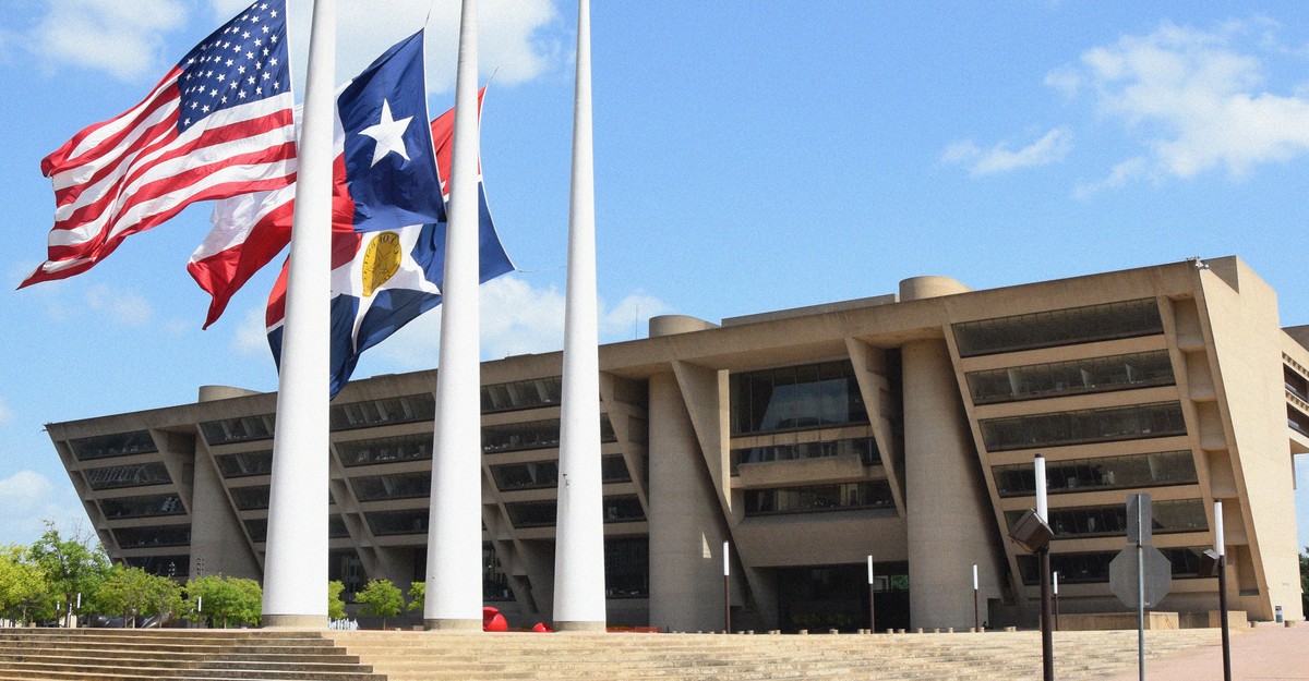 달라스 시청사 건물 전경
